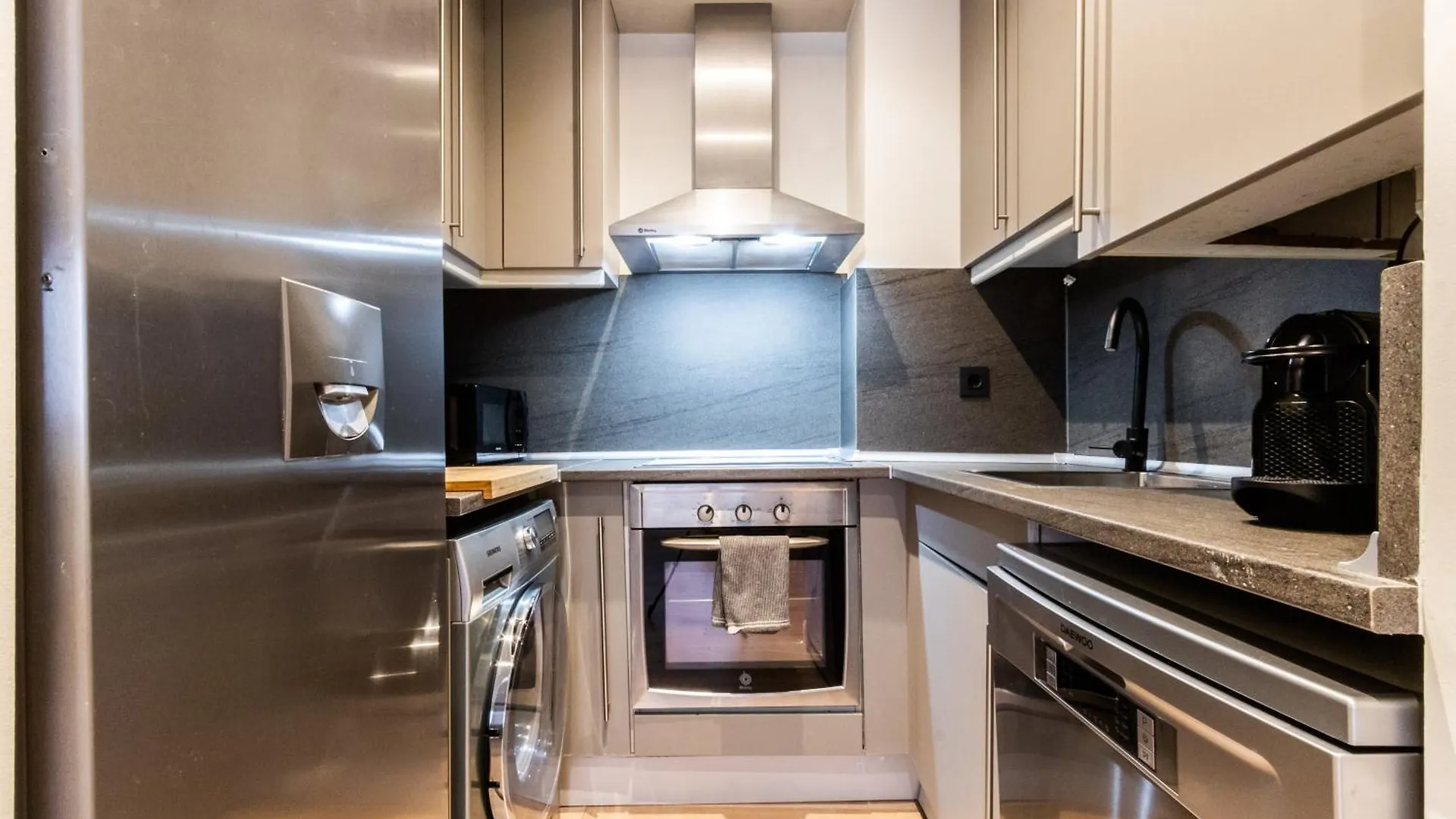 Exclusive Apartments Barcelona 4 Personas St Pere Terrassa